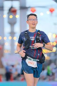 BIB: 5142
                            <button type="button" onclick="openModal(21767155)" class="btn btn-primary btn-sm float-right btn-popup" data-toggle="modal" data-target=".modal-high-quality">
                        <i class="fas fa-shopping-cart"></i> Add to Cart
                    </button>
                                            <button type="button" onclick="isThisMe(21767155, true)" class="btn btn-success btn-sm float-right btn-popup btn-isme hidden" data-toggle="tooltip" data-placement="bottom" title="นี่คือรูปของคุณใช่ไหม คลิกที่นี่เพื่อเอาเข้าอัลบั้ม">
                        <i class="fas fa-plus"></i> Add to album
                    </button>
                    <button type="button" onclick="isThisMe(21767155, false)" class="btn btn-warning btn-sm float-right btn-popup btn-isnotme hidden">
                        <i class="fas fa-ban"></i> Remove from album
                    </button>